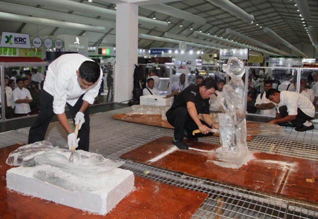 PHOTOS: Ice carving at Salon Culinaire 2015